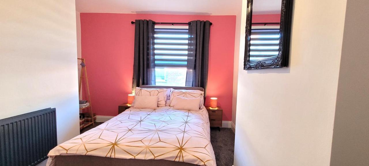 Sutherland St - 2 Bed Home With Free Parking Йорк Екстериор снимка